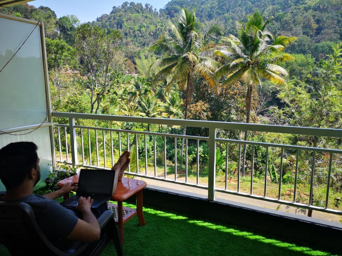 Riverbench Homestay Munnar, Anaviratty Exterior foto